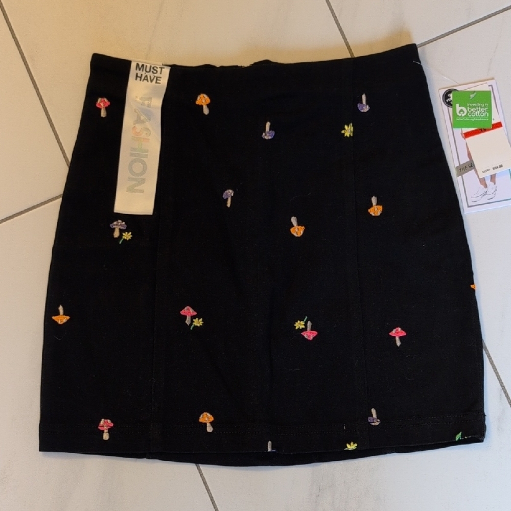 Black Embroidered Skirt